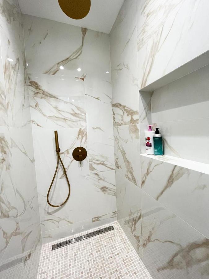 Apartamento En El Centro De Malagaアパートメント エクステリア 写真